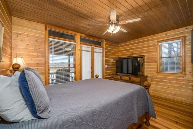 517 Ridge Road, Blue Ridge, GA 30513