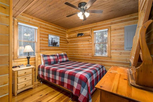 517 Ridge Road, Blue Ridge, GA 30513
