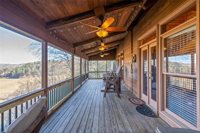 517 Ridge Road, Blue Ridge, GA 30513