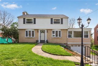 7177 Shannon Rd, Penn Hills, PA 15147