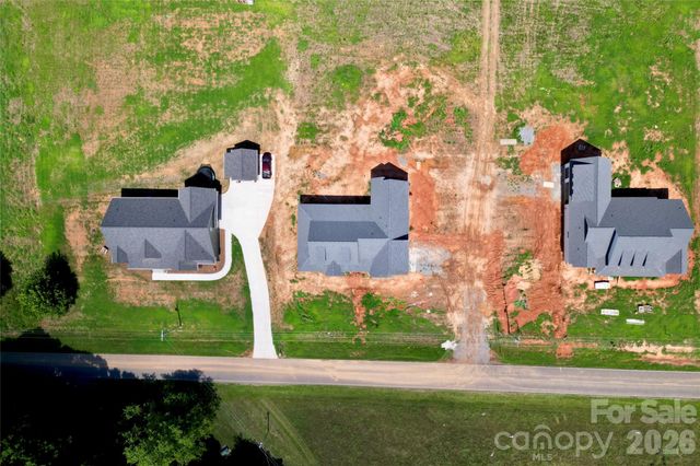 381 New Salem Road 7, Statesville, NC 28625