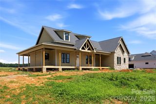 381 New Salem Road 7, Statesville, NC 28625