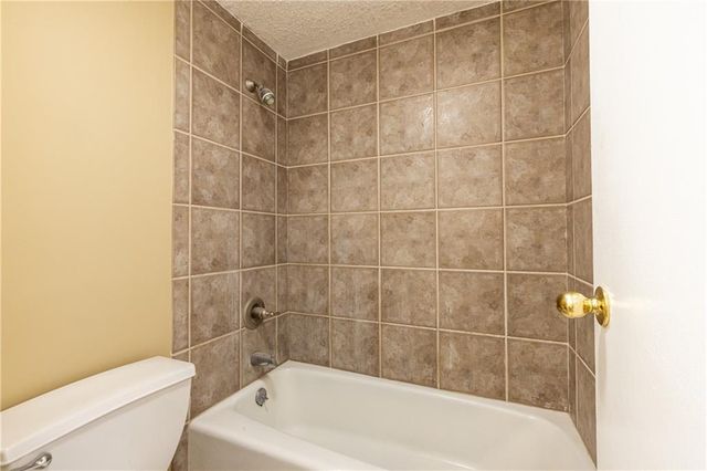 2479 Peachtree NE Road 1010, Atlanta, GA 30305