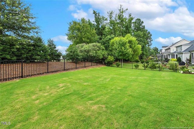 2098 Amalfi Place, Apex, NC 27502