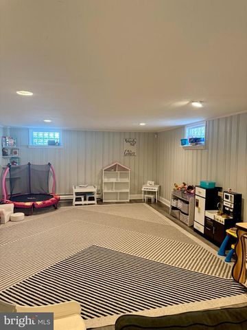 1303 SPRINGSIDE PL, Burlington, NJ 08016