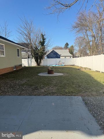 1303 SPRINGSIDE PL, Burlington, NJ 08016