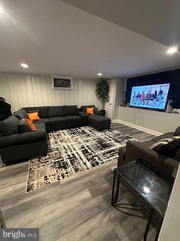 1303 SPRINGSIDE PL, Burlington, NJ 08016