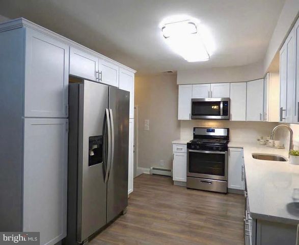 1303 SPRINGSIDE PL, Burlington, NJ 08016