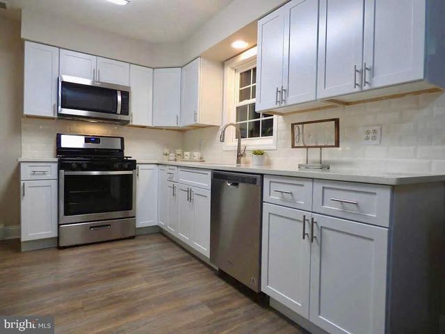 1303 SPRINGSIDE PL, Burlington, NJ 08016