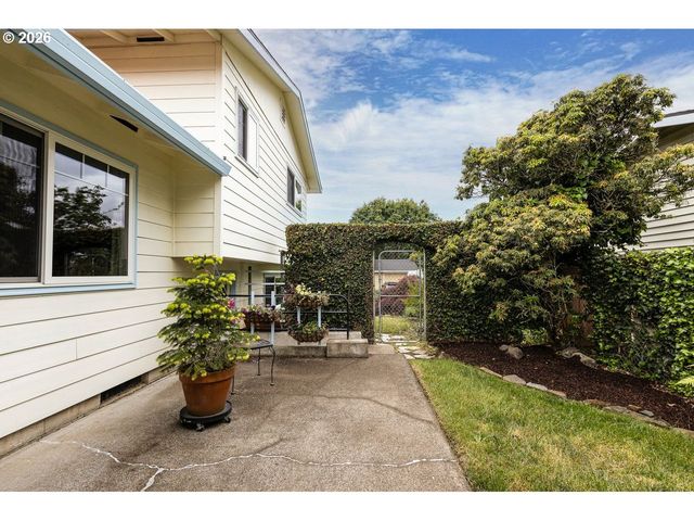 11925 Se 70TH Ave, Milwaukie, OR 97222