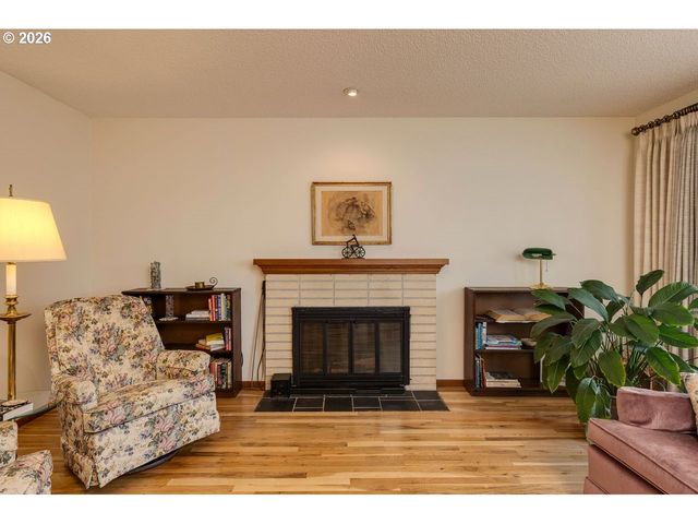 11925 Se 70TH Ave, Milwaukie, OR 97222