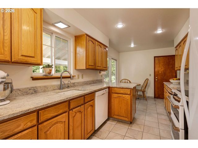 11925 Se 70TH Ave, Milwaukie, OR 97222