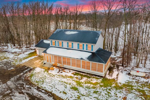 1500 Sanford Lane, Buchanan Twp, MI 49107