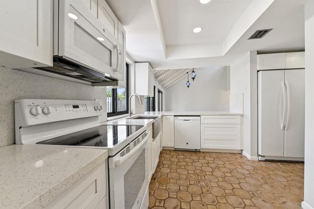 271 NW 15th Street, Boca Raton, FL 33432