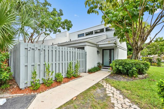 271 NW 15th Street, Boca Raton, FL 33432