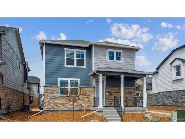 668 N Ukraine St, Aurora, CO 80018