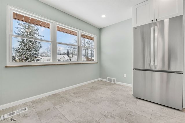 5938 Porter Road, North Olmsted, OH 44070