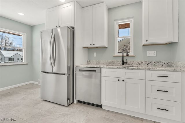 5938 Porter Road, North Olmsted, OH 44070