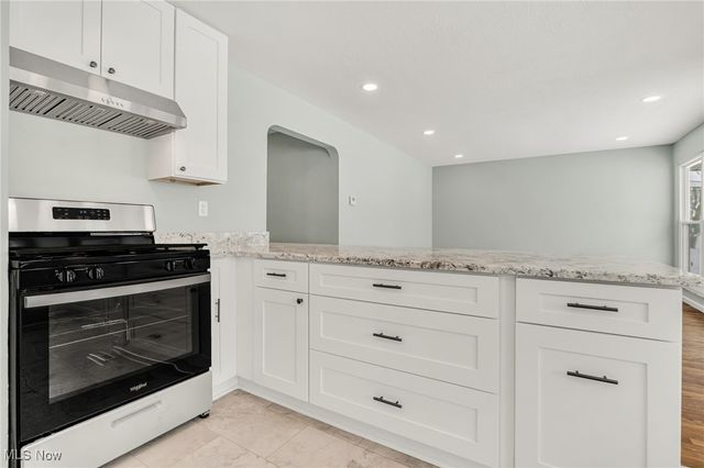 5938 Porter Road, North Olmsted, OH 44070