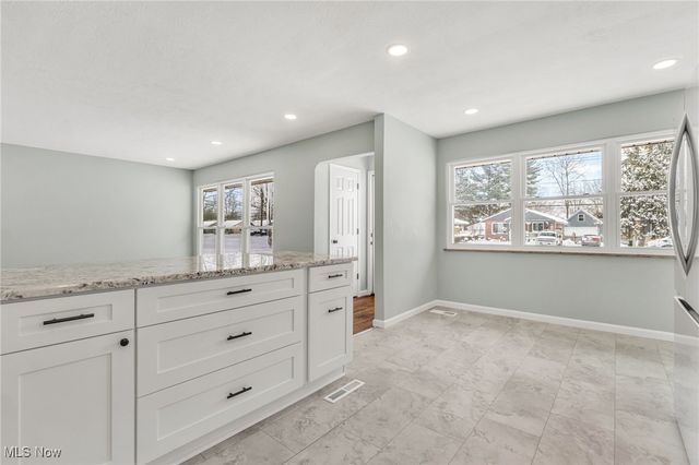 5938 Porter Road, North Olmsted, OH 44070