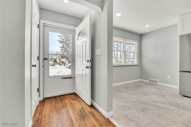 5938 Porter Road, North Olmsted, OH 44070