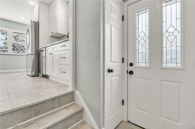 5938 Porter Road, North Olmsted, OH 44070