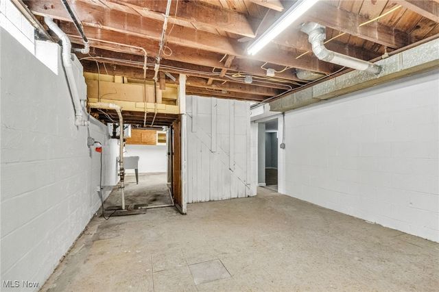 5938 Porter Road, North Olmsted, OH 44070