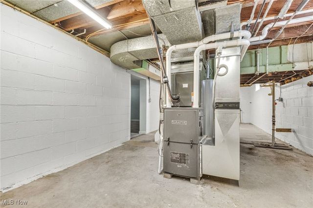 5938 Porter Road, North Olmsted, OH 44070