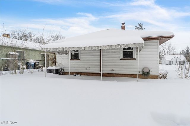 5938 Porter Road, North Olmsted, OH 44070