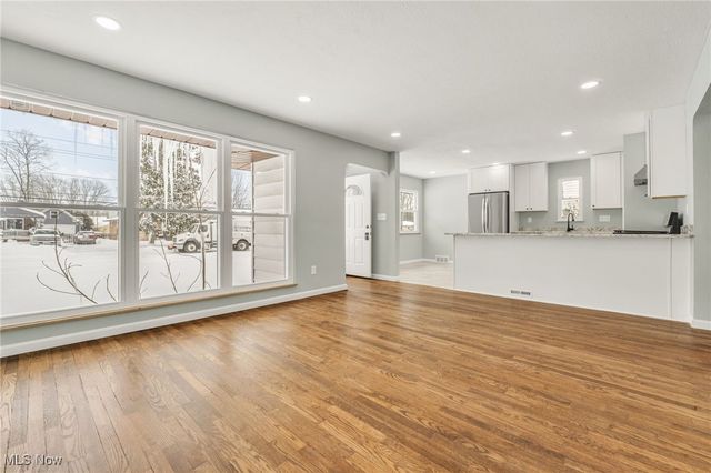 5938 Porter Road, North Olmsted, OH 44070