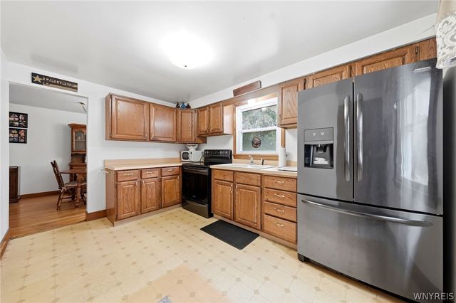5955 Dover Road, Hamburg, NY 14085