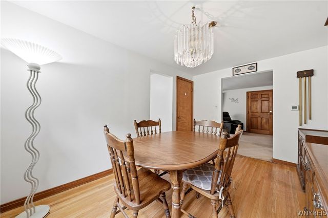 5955 Dover Road, Hamburg, NY 14085