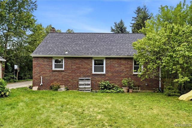 5955 Dover Road, Hamburg, NY 14085