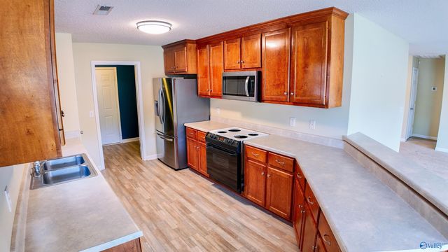 101 Balsam Poplar Way, Harvest, AL 35749