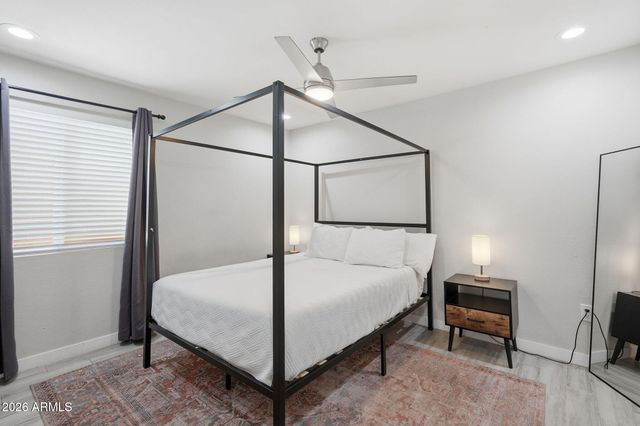 8055 E THOMAS Road H102, Scottsdale, AZ 85251