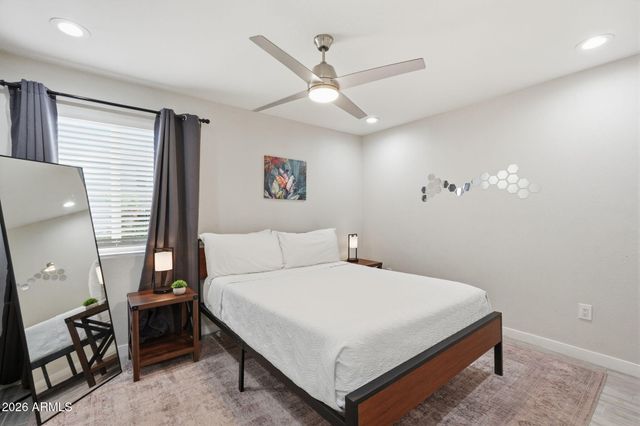 8055 E THOMAS Road H102, Scottsdale, AZ 85251