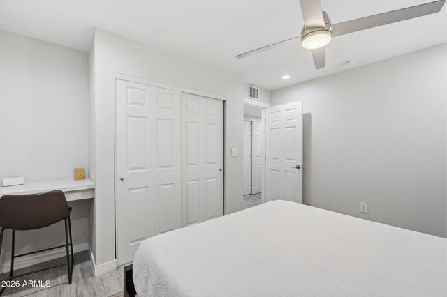 8055 E THOMAS Road H102, Scottsdale, AZ 85251