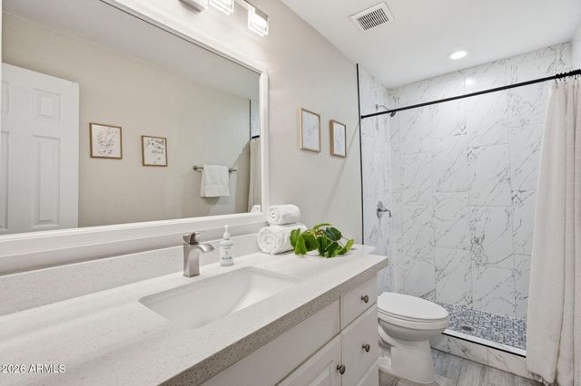 8055 E THOMAS Road H102, Scottsdale, AZ 85251