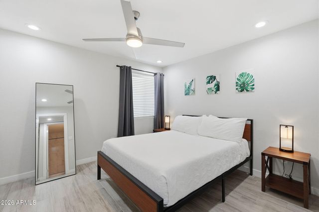 8055 E THOMAS Road H102, Scottsdale, AZ 85251