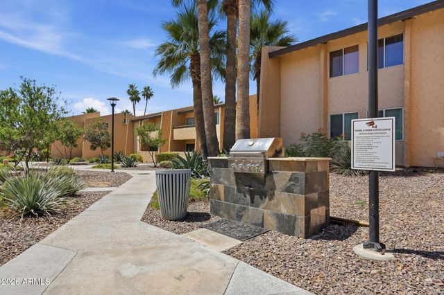 8055 E THOMAS Road H102, Scottsdale, AZ 85251