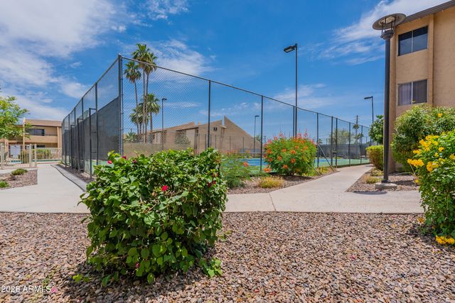 8055 E THOMAS Road H102, Scottsdale, AZ 85251