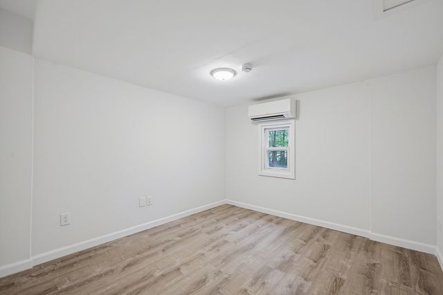 15 Yale Rd, Hopkinton, MA 01748