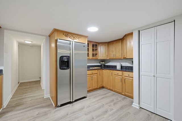 15 Yale Rd, Hopkinton, MA 01748