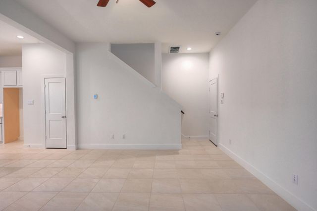 1535 Crystal Stream Drive, Missouri City, TX 77459