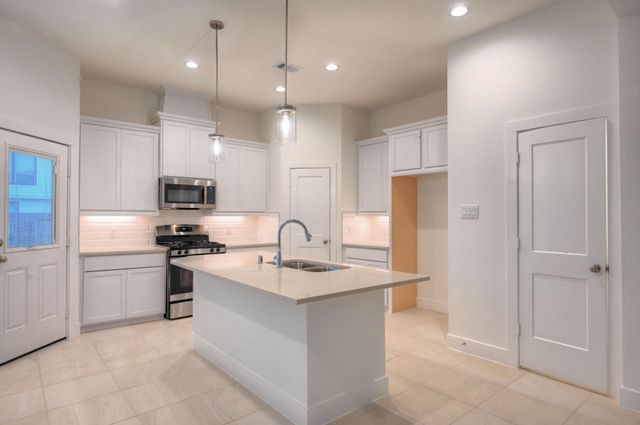1535 Crystal Stream Drive, Missouri City, TX 77459