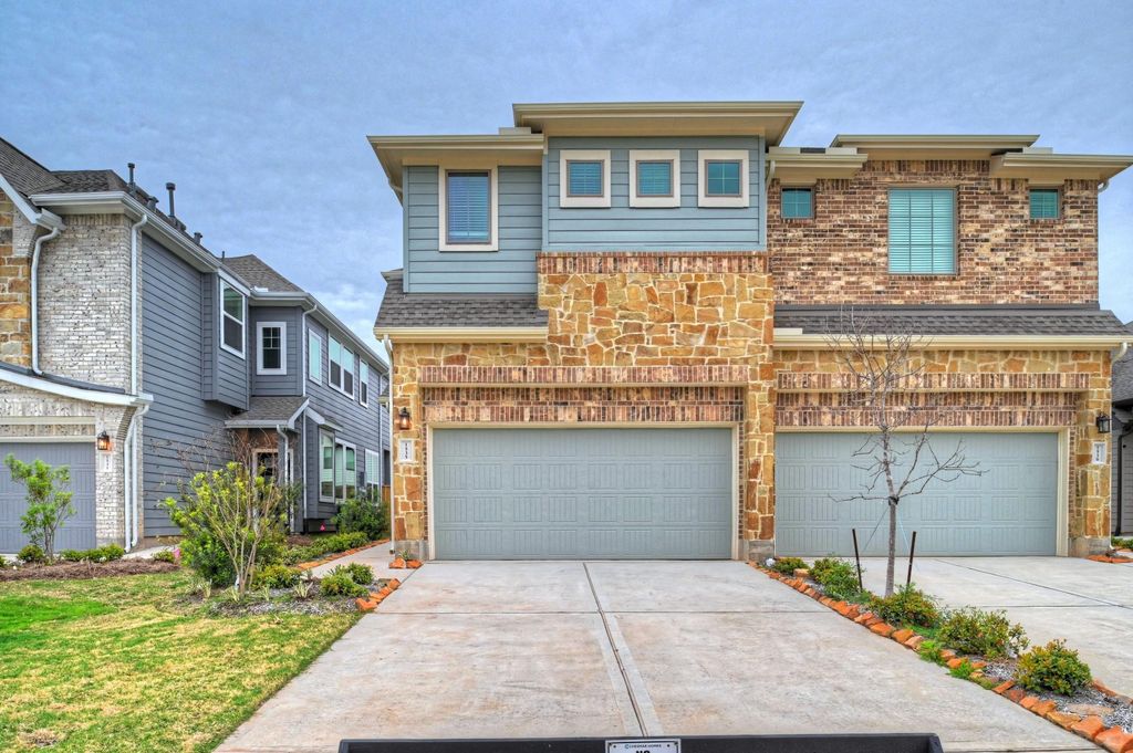 1535 Crystal Stream Drive, Missouri City, TX 77459