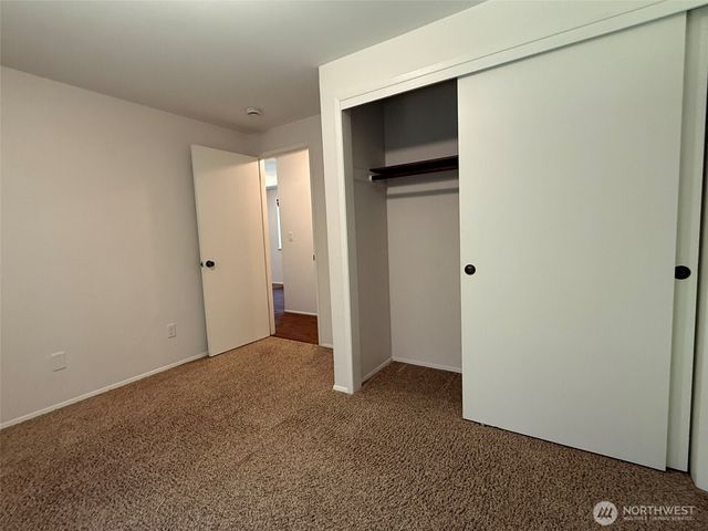 13921 217th Avenue SE, Issaquah, WA 98027