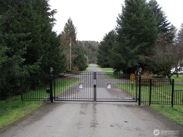 13921 217th Avenue SE, Issaquah, WA 98027