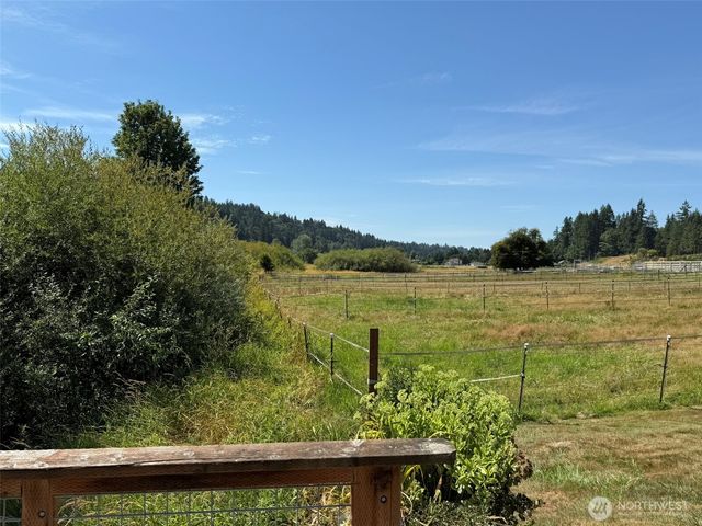 13921 217th Avenue SE, Issaquah, WA 98027
