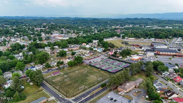 705 Alabama Street, Bristol, TN 37620